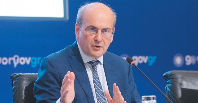 Χατζηδάκης:-Ο-Γιάννης-Βαρβιτσιώτης-ήταν-ένας-από-τους-πυλώνες-της-παράταξής-μας,-με-περιέβαλε-πάντα-με-αγάπη-κι-εμπιστοσύνη