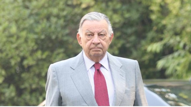 Την Τρίτη στη Μητρόπολη Αθηνών η κηδεία του Γιάννη Βαρβιτσιώτη Την-Τρίτη-στη-Μητρόπολη-Αθηνών-η-κηδεία-του-Γιάννη-Βαρβιτσιώτη