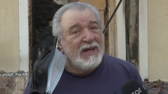Συντετριμμένος ο Τάσος Χαλκιάς έξω από το καμμένο σπίτι του στο Πόρτο Γερμενό: Ήμουν περήφανος που θα άφηνα κάτι στα παιδιά μου και τώρα δεν μπορώ Συντετριμμένος-ο-Τάσος-Χαλκιάς-έξω-από-το-καμμένο-σπίτι-του-στο-Πόρτο-Γερμενό:-Ήμουν-περήφανος-που-θα-άφηνα-κάτι-στα-παιδιά-μου-και-τώρα-δεν-μπορώ