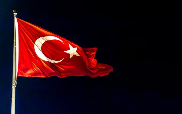 Η Τουρκία καλεί Ρωσία και Ουκρανία να εγγυηθούν την ασφάλεια στη Μαύρη Θάλασσα μετά την επίθεση με drone Η-Τουρκία-καλεί-Ρωσία-και-Ουκρανία-να-εγγυηθούν-την-ασφάλεια-στη-Μαύρη-Θάλασσα-μετά-την-επίθεση-με-drone
