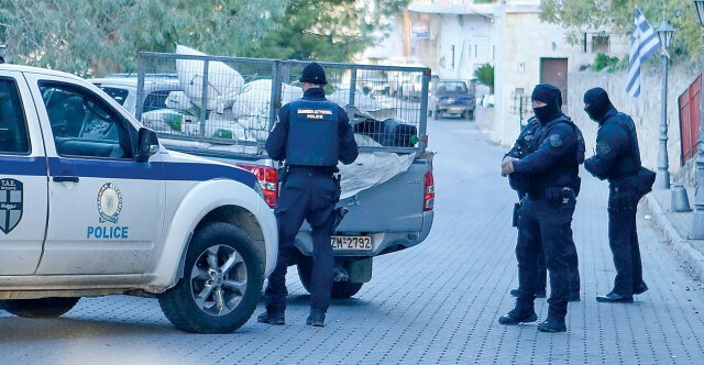Αποφυλακίστηκαν υπό όρους τρία μέλη της οικογένειας Καργάκη από τα Βορίζια Αποφυλακίστηκαν-υπό-όρους-τρία-μέλη-της-οικογένειας-Καργάκη-από-τα-Βορίζια