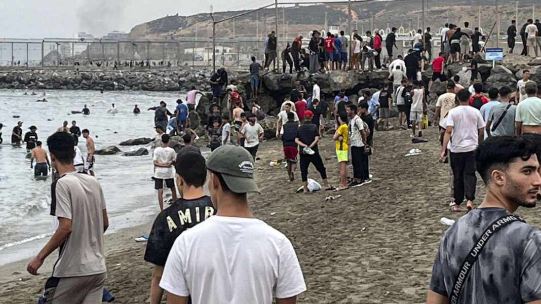 Τηλεδιάσκεψη Ευρωπαίων μετά την εισβολή μεταναστών στη Θέουτα: Δυσφορία για την πολιτική Σάντσεθ, ο ελληνικός αστερίσκος για τις έκτακτες κρίσεις Τηλεδιάσκεψη Ευρωπαίων μετά την εισβολή μεταναστών στη Θέουτα: Δυσφορία για την πολιτική Σάντσεθ, ο ελληνικός αστερίσκος για τις έκτακτες κρίσεις
