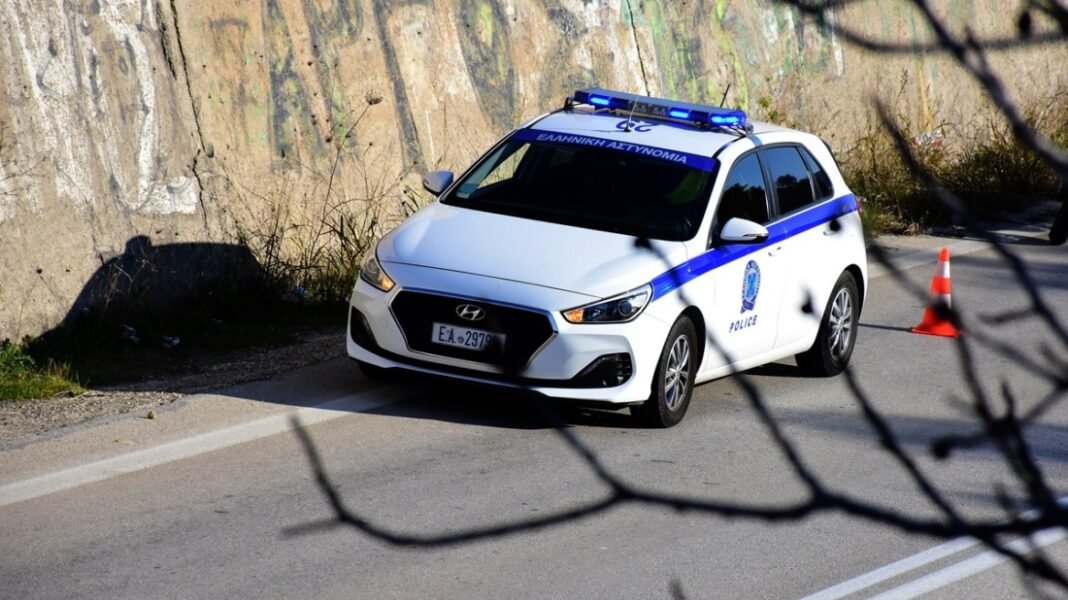 Συνελήφθη 50χρονος που έκλεψε πάνω από 4.000 ευρώ από μοναστήρι στην Τροιζήνα και διέφυγε με ποδήλατο Συνελήφθη-50χρονος-που-έκλεψε-πάνω-από-4.000-ευρώ-από-μοναστήρι-στην-Τροιζήνα-και-διέφυγε-με-ποδήλατο