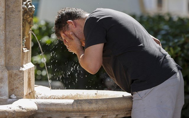 Αυστρία: Ρεκόρ υψηλής θερμοκρασίας με 40,8°C Αυστρία:-Ρεκόρ-υψηλής-θερμοκρασίας-με-40,8°c