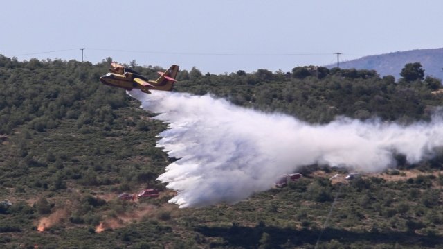 Πολύ υψηλός κίνδυνος για φωτιά και την Τετάρτη 5 Αυγούστου, σε Red Code η Αττική, η Εύβοια, η Λέσβος και η Χίος Πολύ-υψηλός-κίνδυνος-για-φωτιά-και-την-Τετάρτη-5-Αυγούστου,-σε-red-code-η-Αττική,-η-Εύβοια,-η-Λέσβος-και-η-Χίος