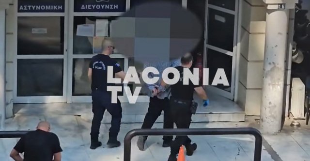 Tα ερωτήματα που ζητούν απαντήσεις για τον 90χρονο που βρέθηκε στον καταψύκτη: Οι μαρτυρίες και η ιατροδικαστική που θα λύσει τον γρίφο tα-ερωτήματα-που-ζητούν-απαντήσεις-για-τον-90χρονο-που-βρέθηκε-στον-καταψύκτη:-Οι-μαρτυρίες-και-η-ιατροδικαστική-που-θα-λύσει-τον-γρίφο