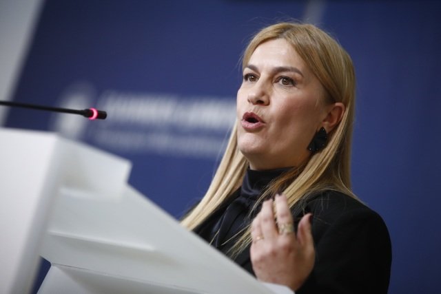 Βολουδάκη:-Δεν-μπορεί-η-κάθε-χώρα-να-αποφασίζει-μόνη-πώς-θα-διαχειριστεί-το-μεταναστευτικό,-να-ενισχυθεί-o-ρόλος-της-frontex