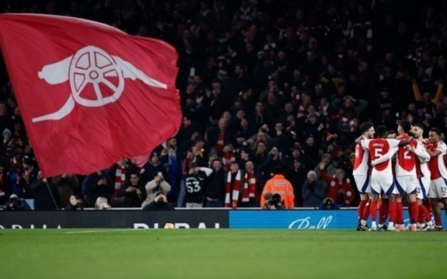 Η Άρσεναλ επέκτεινε τη συνεργασία με την Emirates έως το 2033 Η-Άρσεναλ-επέκτεινε-τη-συνεργασία-με-την-emirates-έως-το-2033