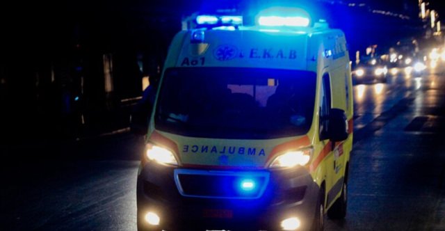 Στο νοσοκομείο διακομίστηκε ναυτικός που τραυματίστηκε κατά τη πρόσδεση πλοίου στο λιμάνι της Ρόδου Στο-νοσοκομείο-διακομίστηκε-ναυτικός-που-τραυματίστηκε-κατά-τη-πρόσδεση-πλοίου-στο-λιμάνι-της-Ρόδου