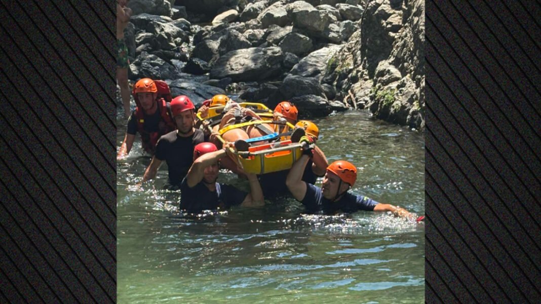 Τραυματίστηκε στο κεφάλι 15χρονη στη Γριά Βάθρα της Σαμοθράκης, επιχείρηση διάσωσης από την Πυροσβεστική Τραυματίστηκε-στο-κεφάλι-15χρονη-στη-Γριά-Βάθρα-της-Σαμοθράκης,-επιχείρηση-διάσωσης-από-την-Πυροσβεστική