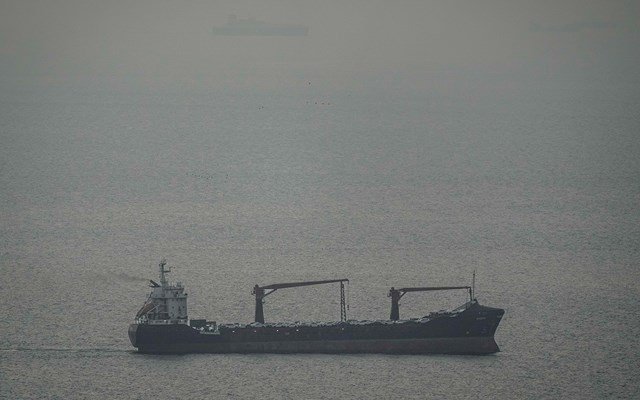 Μη εφαρμόσιμη για τη ναυτιλία η προτεινόμενη συμφωνία για διέλευση από το Ορμούζ, λένε πηγές του κλάδου Μη-εφαρμόσιμη-για-τη-ναυτιλία-η-προτεινόμενη-συμφωνία-για-διέλευση-από-το-Ορμούζ,-λένε-πηγές-του-κλάδου