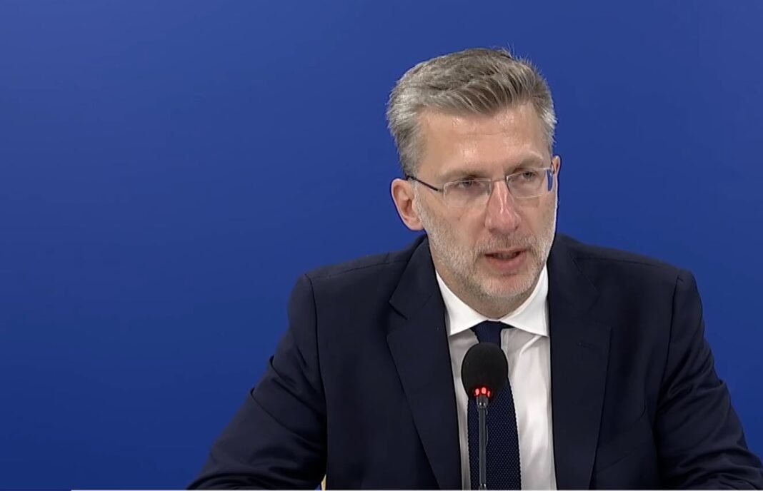 Σκέρτσος: Η μεγαλύτερη τιμή στη μνήμη των νεκρών πυροσβεστών και πιλότων είναι να μην σταματήσουμε ποτέ να επενδύουμε στην πρόληψη Σκέρτσος:-Η-μεγαλύτερη-τιμή-στη-μνήμη-των-νεκρών-πυροσβεστών-και-πιλότων-είναι-να-μην-σταματήσουμε-ποτέ-να-επενδύουμε-στην-πρόληψη