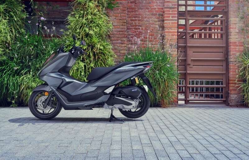 Το Honda PCX125 διατίθεται στην Κύπρο από τη Galatariotis Motors έναντι €3.800 Το-honda-pcx125-διατίθεται-στην-Κύπρο-από-τη-galatariotis-motors-έναντι-e3.800