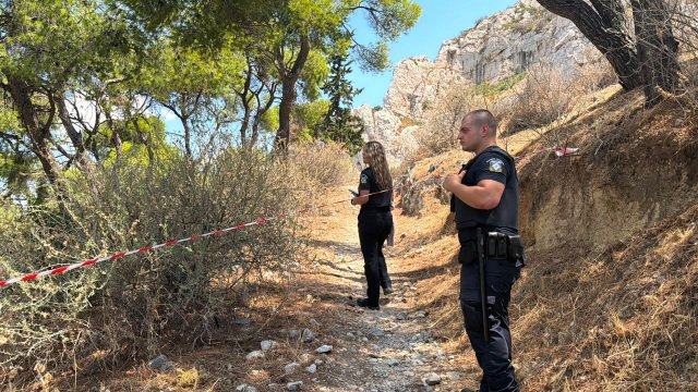 Σε 57χρονη γυναίκα ανήκει η σορός στον Λυκαβηττό, από πτώση ο θάνατος Σε-57χρονη-γυναίκα-ανήκει-η-σορός-στον-Λυκαβηττό,-από-πτώση-ο-θάνατος