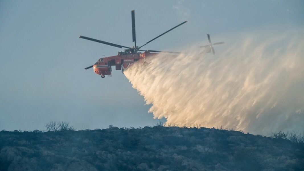 Ισχυροί άνεμοι και ριπές έως 9 μποφόρ τη Δευτέρα: Ποιες περιοχές τίθενται σε κατάσταση κινητοποίησης Red Code Ισχυροί-άνεμοι-και-ριπές-έως-9-μποφόρ-τη-Δευτέρα:-Ποιες-περιοχές-τίθενται-σε-κατάσταση-κινητοποίησης-red-code