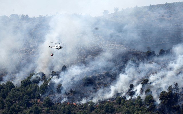 Ισπανία: Μάχη με τις φλόγες σε μεγάλη πυρκαγιά στην Ανδαλουσία Ισπανία:-Μάχη-με-τις-φλόγες-σε-μεγάλη-πυρκαγιά-στην-Ανδαλουσία