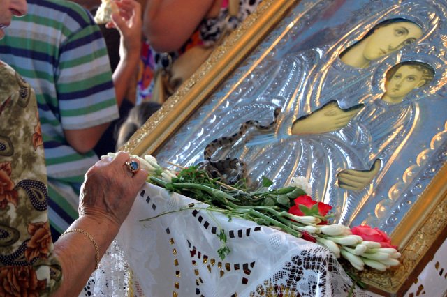 Βγήκαν τα «Φιδάκια της Παναγίας» και φέτος στην Κεφαλονιά, το σπάνιο φαινόμενο που συμβαίνει κάθε Δεκαπενταύγουστο Βγήκαν-τα-«Φιδάκια-της-Παναγίας»-και-φέτος-στην-Κεφαλονιά,-το-σπάνιο-φαινόμενο-που-συμβαίνει-κάθε-Δεκαπενταύγουστο