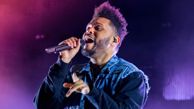 Ο The Weeknd δεν θα αλλάξει τελικά το καλλιτεχνικό του όνομα: Θα είμαι για πάντα μαζί σας εδώ Ο-the-weeknd-δεν-θα-αλλάξει-τελικά-το-καλλιτεχνικό-του-όνομα:-Θα-είμαι-για-πάντα-μαζί-σας-εδώ