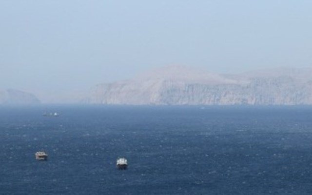 Ιράν:-Το-Ορμούζ-θα-παραμείνει-κλειστο-εκτός-αν-οι-ΗΠΑ-αποδεχθούν-τους-όρους-μας