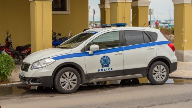 Λευκάδα: Ανήλικος έκλεψε από Δανό τουρίστα δαχτυλίδι με πολύτιμους λίθους αξίας 12.000 ευρώ Λευκάδα:-Ανήλικος-έκλεψε-από-Δανό-τουρίστα-δαχτυλίδι-με-πολύτιμους-λίθους-αξίας-12.000-ευρώ
