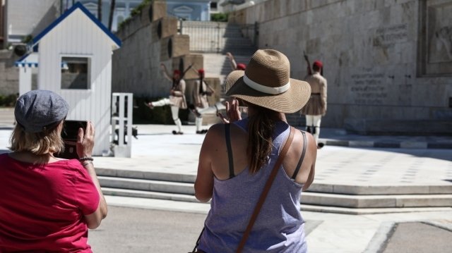 Έως 38 βαθμούς σήμερα η θερμοκρασία και μελτέμια στο Αιγαίο, πού αναμένονται βροχές πριν τον Δεκαπενταύγουστο Έως-38-βαθμούς-σήμερα-η-θερμοκρασία-και-μελτέμια-στο-Αιγαίο,-πού-αναμένονται-βροχές-πριν-τον-Δεκαπενταύγουστο