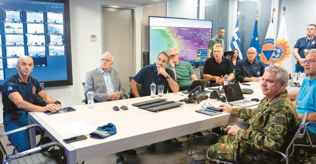 Τελευταία ανάσα πριν τον εκλογικό μαραθώνιο: Το Μαξίμου κλείνει μέτωπα και διορθώνει ρήγματα Τελευταία-ανάσα-πριν-τον-εκλογικό-μαραθώνιο:-Το-Μαξίμου-κλείνει-μέτωπα-και-διορθώνει-ρήγματα