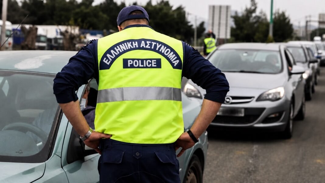 Νέος ΚΟΚ: Πρόστιμο και ευθύνη και για τον συνεπιβάτη Νέος-ΚΟΚ:-Πρόστιμο-και-ευθύνη-και-για-τον-συνεπιβάτη
