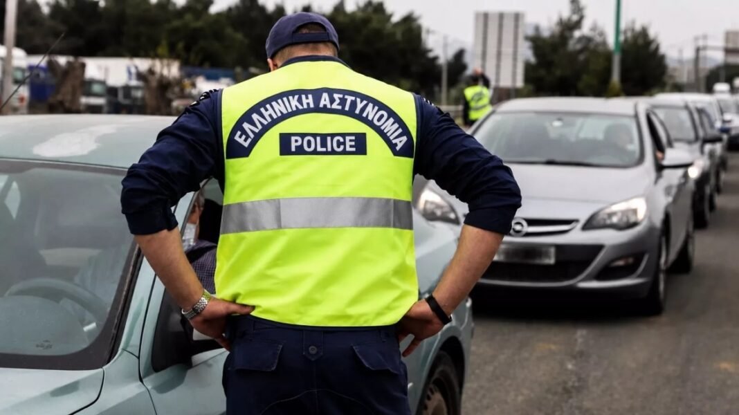 Νέος ΚΟΚ: Κόβουν κλήση και στους συνεπιβάτες Νέος-ΚΟΚ:-Κόβουν-κλήση-και-στους-συνεπιβάτες