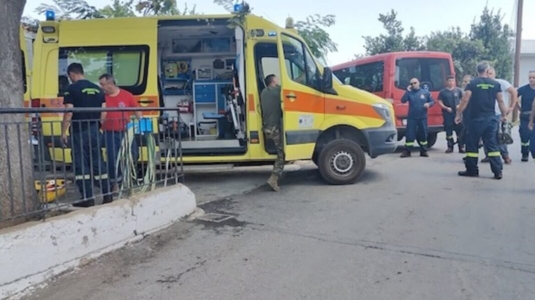 Κινητοποίηση-του-ΕΚΑΒ-για-25χρονη-που-τραυματίστηκε-στις-Βάθρες-στη-Σαμοθράκη,-χτύπησε-σε-κεφάλι-και-σώμα,-βίντεο