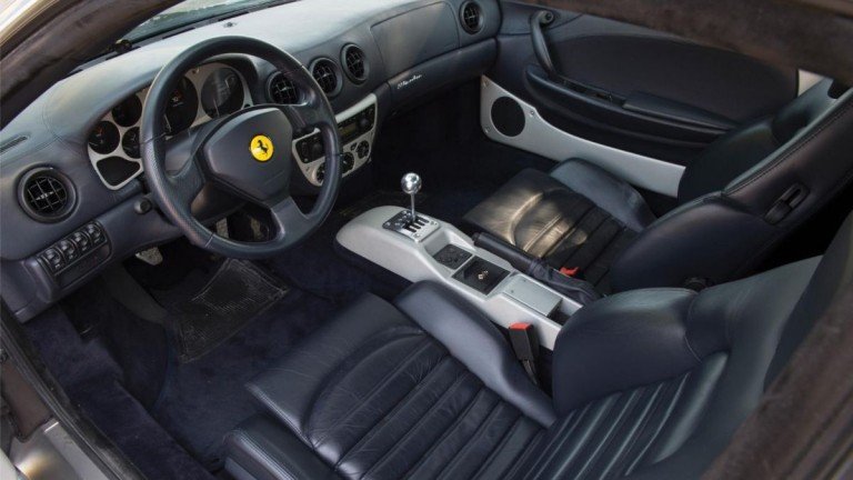 Οι 5 τελευταίες Ferrari με μηχανικό κιβώτιο Οι-5-τελευταίες-ferrari-με-μηχανικό-κιβώτιο