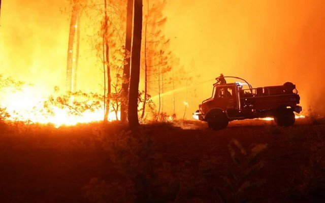 Γαλλία: Νέα πυρκαγιά στη Λαντ – Περίπου 400 κάτοικοι εγκατέλειψαν τις εστίες τους Γαλλία:-Νέα-πυρκαγιά-στη-Λαντ-–-Περίπου-400-κάτοικοι-εγκατέλειψαν-τις-εστίες-τους