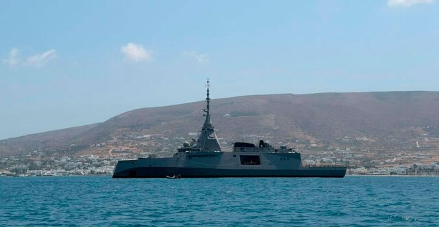 Η φρεγάτα «Κίμων» στην Πάρο για τον εορτασμό του Δεκαπενταύγουστου, δείτε φωτογραφίες και βίντεο Η-φρεγάτα-«Κίμων»-στην-Πάρο-για-τον-εορτασμό-του-Δεκαπενταύγουστου,-δείτε-φωτογραφίες-και-βίντεο
