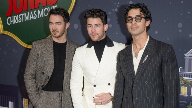 nfl:-Οι-jonas-brothers-στο-σόου-του-ημιχρόνου-για-τον-ιστορικό-πρώτο-αγώνα-στην-Αυστραλία
