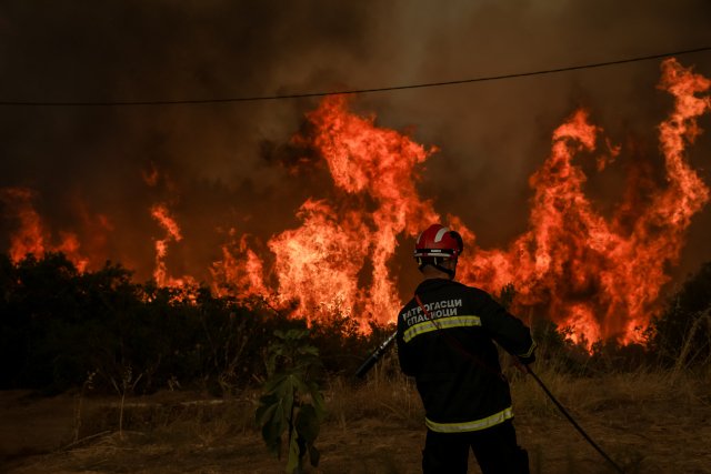 Πυροσβεστική: 53 πυρκαγιές εκδηλώθηκαν το τελευταίο 24ωρο, τέσσερις συλλήψεις σε Μυτιλήνη, Πάτρα και Κάλαμο Πυροσβεστική:-53-πυρκαγιές-εκδηλώθηκαν-το-τελευταίο-24ωρο,-τέσσερις-συλλήψεις-σε-Μυτιλήνη,-Πάτρα-και-Κάλαμο