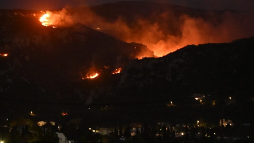Καλύτερη η εικόνα της φωτιάς στην Κω, μάχη με τις αναζωπυρώσεις στο Ρέθυμνο Καλύτερη-η-εικόνα-της-φωτιάς-στην-Κω,-μάχη-με-τις-αναζωπυρώσεις-στο-Ρέθυμνο