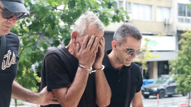 Προφυλακιστέος ο 59χρονος που είχε βάλει έξι φωτιές στην Θεσσαλονίκη: Ημουν πιεσμένος από τη δουλειά μου, ισχυρίστηκε Προφυλακιστέος-ο-59χρονος-που-είχε-βάλει-έξι-φωτιές-στην-Θεσσαλονίκη:-Ημουν-πιεσμένος-από-τη-δουλειά-μου,-ισχυρίστηκε