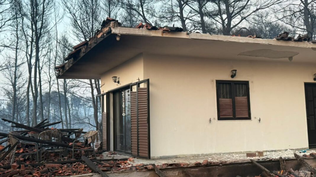 «Ευτυχώς δεν χάθηκε ανθρώπινη ζωή», λέει ο πρόεδρος του Ιατρικού Συλλόγου Χαλκιδικής για τη φωτιά στην Κασσάνδρα «Ευτυχώς-δεν-χάθηκε-ανθρώπινη-ζωή»,-λέει-ο-πρόεδρος-του-Ιατρικού-Συλλόγου-Χαλκιδικής-για-τη-φωτιά-στην-Κασσάνδρα