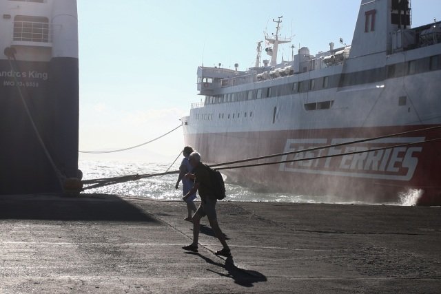 Απαγορευτικό μέχρι το μεσημέρι από Λαύριο και Ραφήνα λόγω των ανέμων, τροποποιήσεις δρομολογίων από τον Πειραιά Απαγορευτικό-μέχρι-το-μεσημέρι-από-Λαύριο-και-Ραφήνα-λόγω-των-ανέμων,-τροποποιήσεις-δρομολογίων-από-τον-Πειραιά