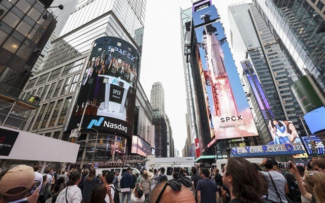 Η πλουσιότερη Αυστραλή επενδύει 1,37 δισ. δολάρια στη SpaceX Η-πλουσιότερη-Αυστραλή-επενδύει-1,37-δισ.-δολάρια-στη-spacex