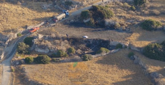 Ποιος ήταν ο πιλότος που έχασε τη ζωή του στη συντριβή του ελικοπτέρου στη Σίφνο – Νιόπαντρο ζευγάρι από τη Βρετανία οι επιβάτες Ποιος-ήταν-ο-πιλότος-που-έχασε-τη-ζωή-του-στη-συντριβή-του-ελικοπτέρου-στη-Σίφνο-–-Νιόπαντρο-ζευγάρι-από-τη-Βρετανία-οι-επιβάτες