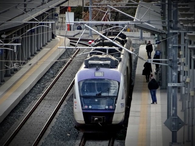 Hellenic Train: Σταδιακή ομαλοποίηση της κυκλοφορίας και των δρομολογίων του Προαστιακού Σιδηροδρόμου Αθηνών hellenic-train:-Σταδιακή-ομαλοποίηση-της-κυκλοφορίας-και-των-δρομολογίων-του-Προαστιακού-Σιδηροδρόμου-Αθηνών