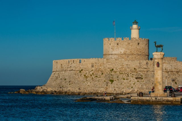 Ρόδος: Ταυτοποιήθηκαν τρεις Βρετανοί για την κλοπή χρηματοκιβωτίου με λεία 100.000 ευρώ, συνελήφθη ο ένας Ρόδος:-Ταυτοποιήθηκαν-τρεις-Βρετανοί-για-την-κλοπή-χρηματοκιβωτίου-με-λεία-100.000-ευρώ,-συνελήφθη-ο-ένας