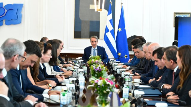 Υπουργικό Συμβούλιο τη Δευτέρα: Στο επίκεντρο μειώσεις τιμών, έναρξη της νέας σχολικής χρονιάς και ο απολογισμός του Σχεδίου Ανάκαμψης Υπουργικό-Συμβούλιο-τη-Δευτέρα:-Στο-επίκεντρο-μειώσεις-τιμών,-έναρξη-της-νέας-σχολικής-χρονιάς-και-ο-απολογισμός-του-Σχεδίου-Ανάκαμψης