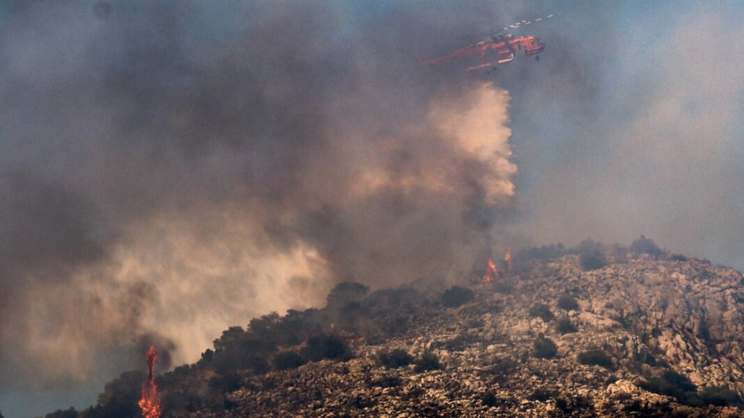 Red Code σήμερα σε Αττική και 11 περιοχές για πολύ υψηλό κίνδυνο πυρκαγιάς red-code-σήμερα-σε-Αττική-και-11-περιοχές-για-πολύ-υψηλό-κίνδυνο-πυρκαγιάς