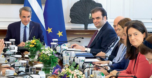 Μέτρα-ανάκτησης-της-«χαμένης-ψήφου»-για-ελεύθερους-επαγγελματίες,-αγρότες,-συνταξιούχους,-ιδιωτικούς-υπαλλήλους-στη-ΔΕΘ