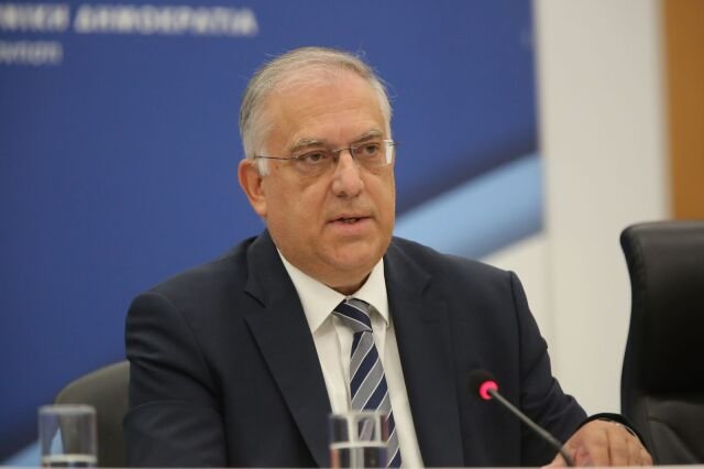 Θεοδωρικάκος: Μίνιμουμ μείωση 5% σε 1.500 προϊόντα στα σούπερ μάρκετ από 31 Αυγούστου Θεοδωρικάκος:-Μίνιμουμ-μείωση-5%-σε-1.500-προϊόντα-στα-σούπερ-μάρκετ-από-31-Αυγούστου
