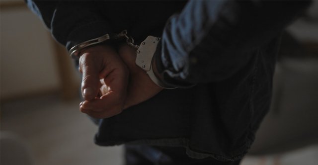 Συνελήφθη 62χρονος στο Ηράκλειο για καλλιέργεια δενδρυλλίων κάνναβης, έφταναν σε ύψος τα 3,5 μέτρα Συνελήφθη-62χρονος-στο-Ηράκλειο-για-καλλιέργεια-δενδρυλλίων-κάνναβης,-έφταναν-σε-ύψος-τα-3,5-μέτρα