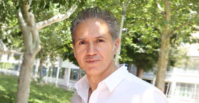 Ο Δήμος Αγίας Βαρβάρας αναλαμβάνει τα έξοδα της κηδείας του Δημήτρη Κόκοτα Ο-Δήμος-Αγίας-Βαρβάρας-αναλαμβάνει-τα-έξοδα-της-κηδείας-του-Δημήτρη-Κόκοτα