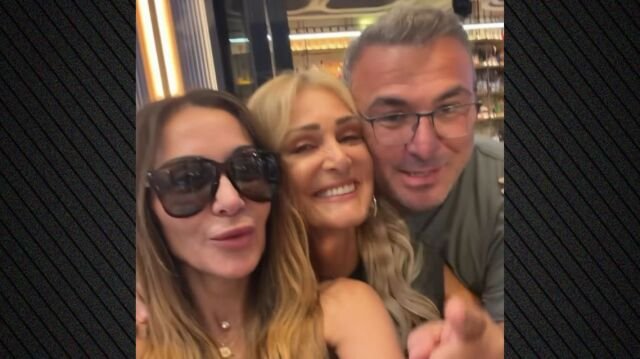 Ο χιουμοριστικός διάλογος Θεοδωρίδου, Βανδή και Ρέμου για τη συνεργασία τους: «Φέτος μαζί μας… δεν θα είναι ο Αντώνης» Ο-χιουμοριστικός-διάλογος-Θεοδωρίδου,-Βανδή-και-Ρέμου-για-τη-συνεργασία-τους:-«Φέτος-μαζί-μας…-δεν-θα-είναι-ο-Αντώνης»