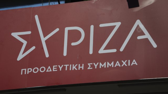Ξεκόλλησε-η-βελόνα-του-ΣΥΡΙΖΑ-«κλέβοντας»-μια-μονάδα-από-την-ΕΛΑ.Σ:-Απέναντι-στον-Τσίπρα-με-σημαία-το-2015-στη-ΔΕΘ